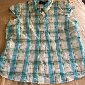 Women's Plaid Button Down Shirt - Blue and White